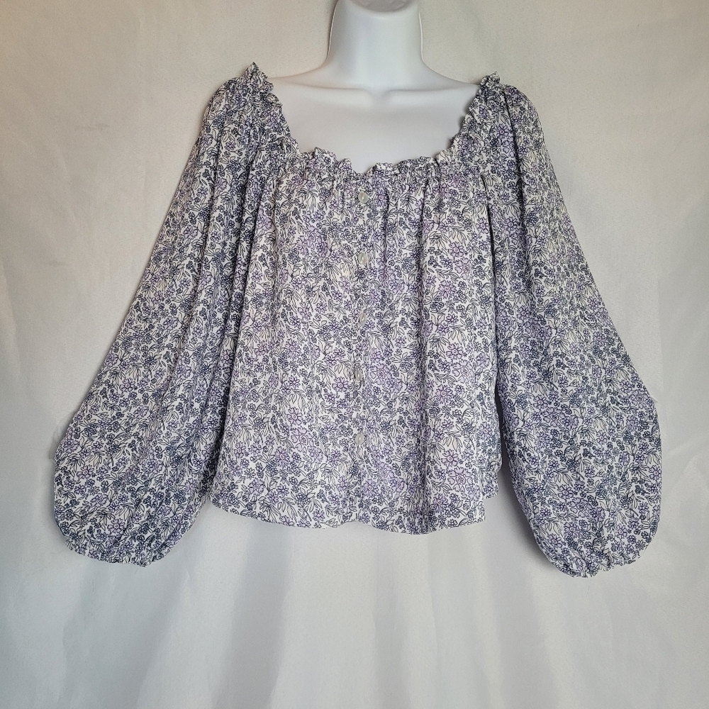American Eagle Outfitters Lavender Floral Peasant Blouse